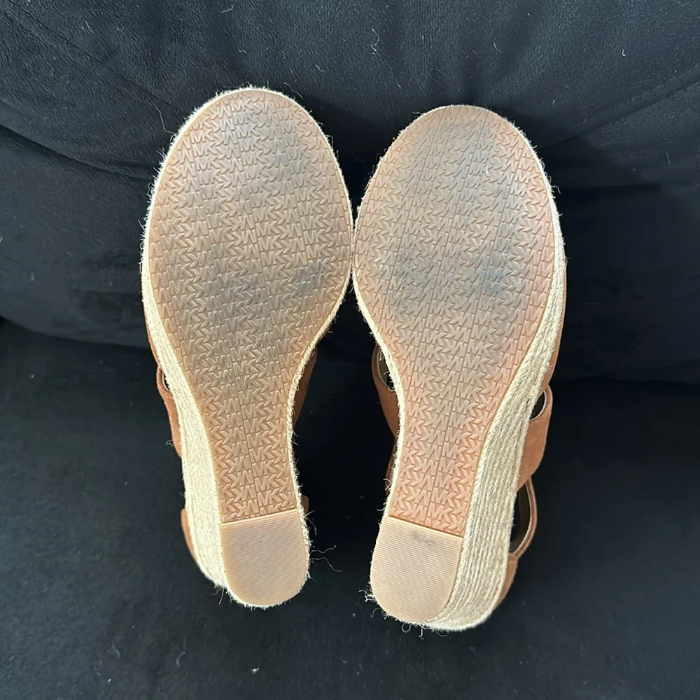 EUC Michael Michael Kors Espadrilles, Size 9 - Picture 4 of 6